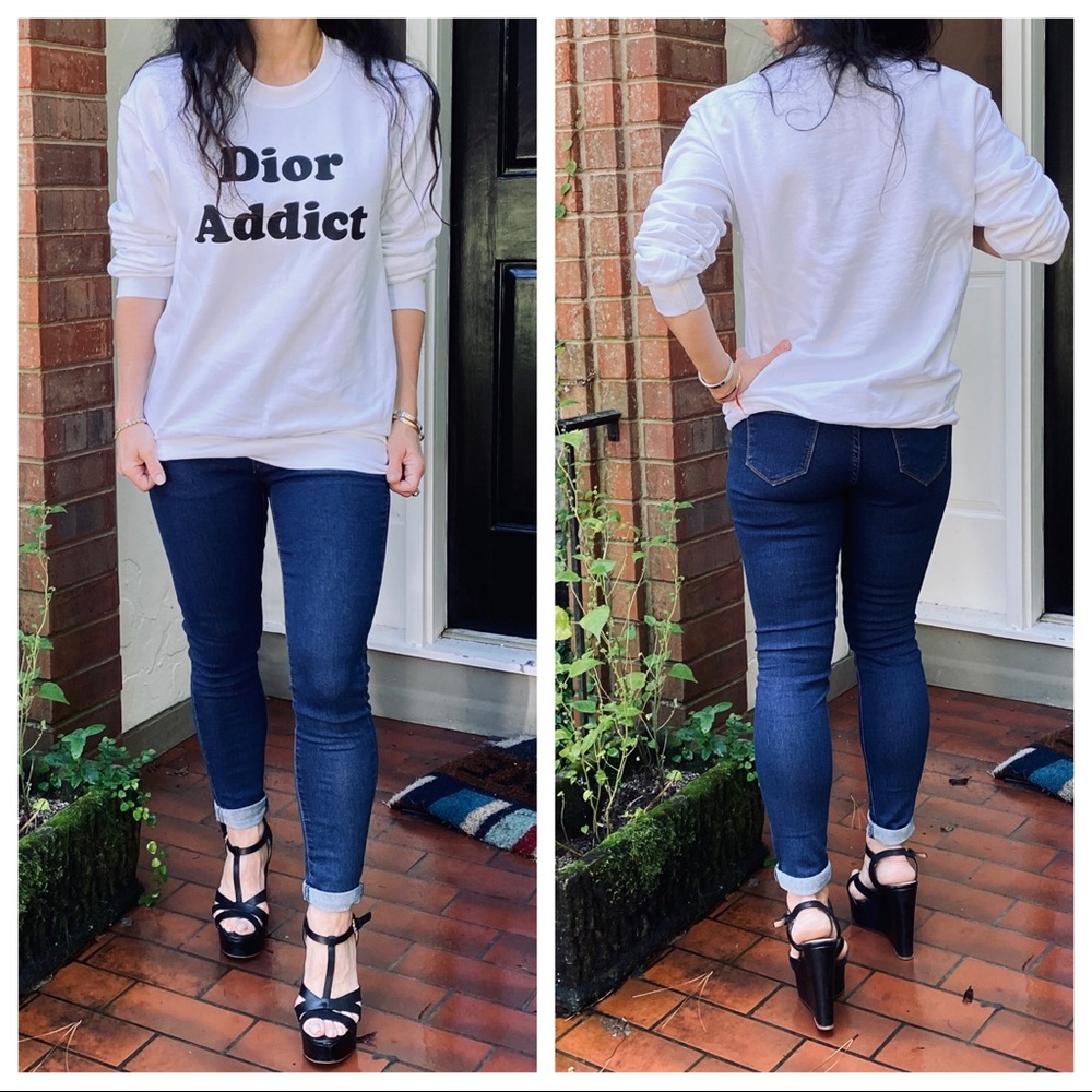 MUST HAVE! GRAPHIC SWEATSHIRT - Picture 8 of 12